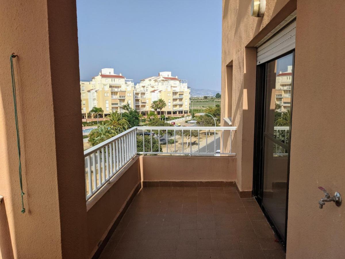 Salobrena - Primera Linea De Playa Junto Al Paseo Maritimo Exterior foto